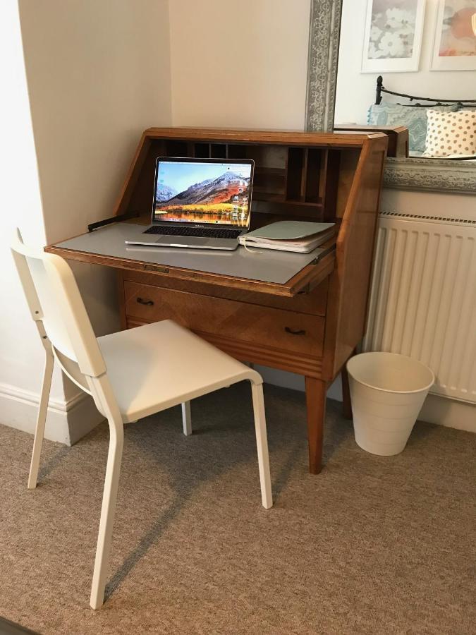 Apartment Amazing Apartment, Private Garden, Off Street Parking Brighton