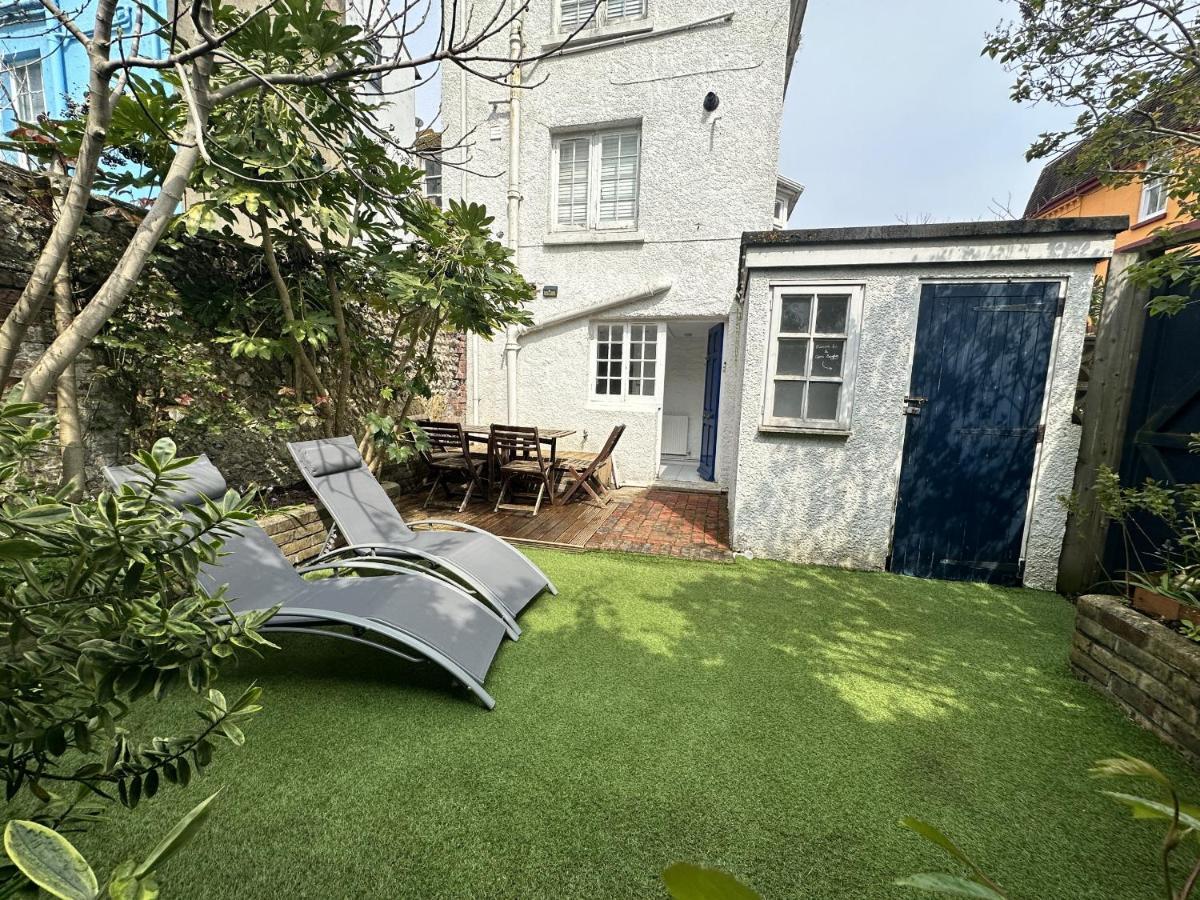 Amazing Apartment, Private Garden, Off Street Parking Brighton